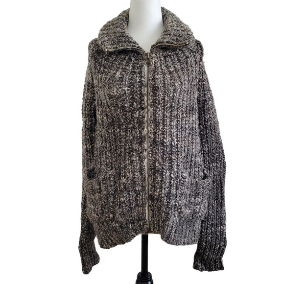Aritzia Sweaters - Aritzia Wilfred Free zip  up thick knit grandpa cardigan grey XS